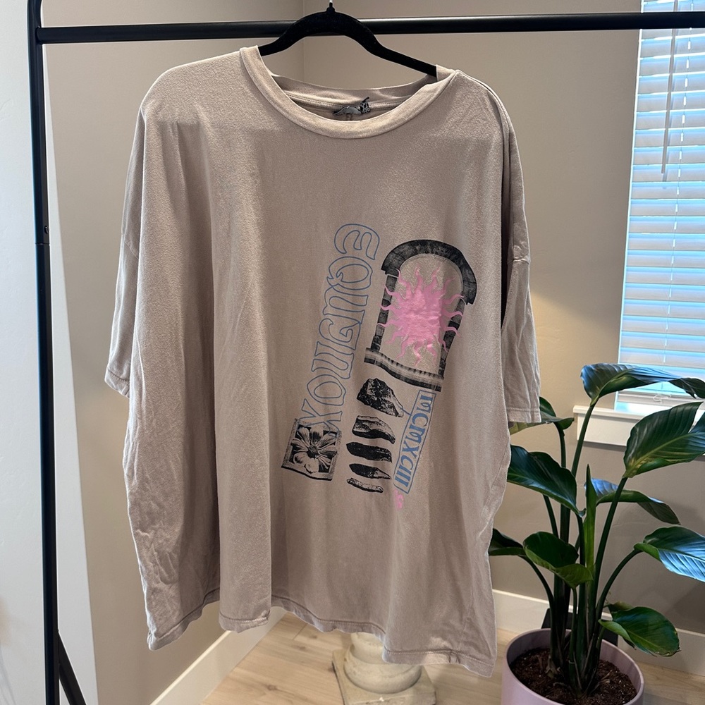 Oversized ASOS graphic tee